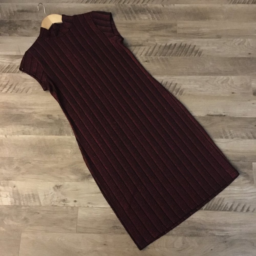 NWT Scandinavian Kaffe Ruby Red Metallic Mock Neck Sparkle Dress - M - Picture 10 of 15
